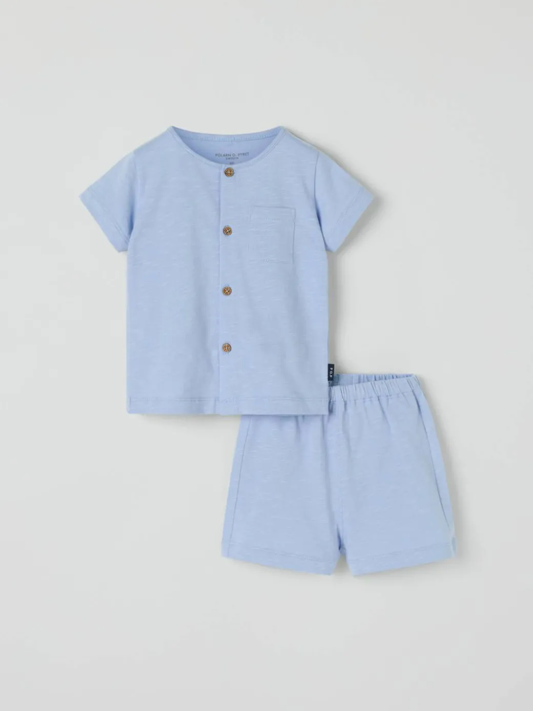 Sett skjorte og shorts