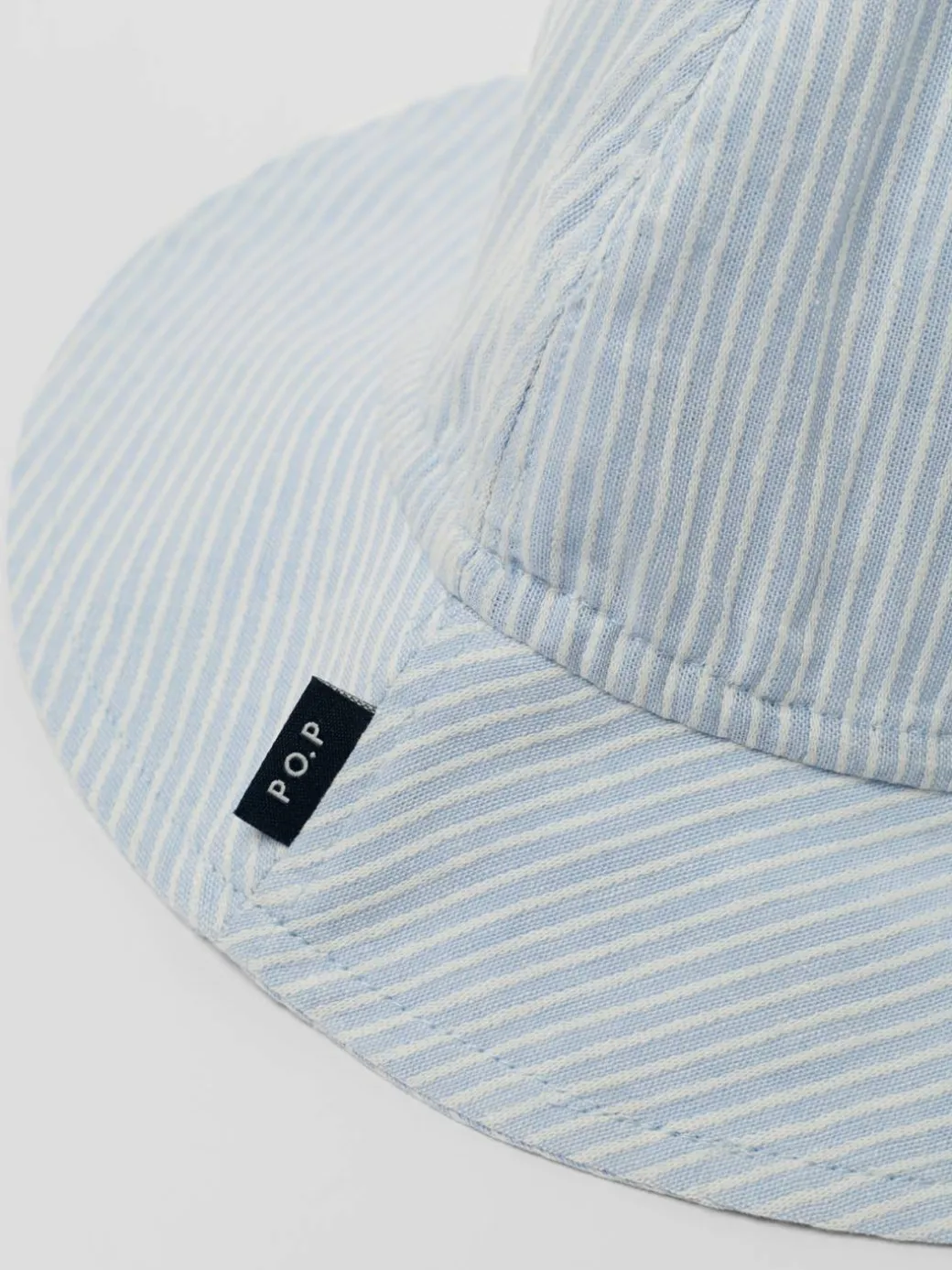 Solhatt stripet