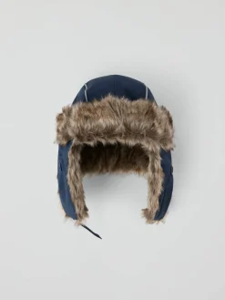 Vindtett foret lue ARCTIC